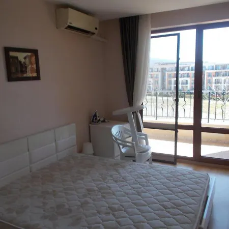 Studio Apartment In Prestige Fort Beach * Sveti Vlas